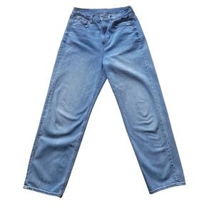 American Eagle Baggy Jean Super High‎ Rise Distressed 10